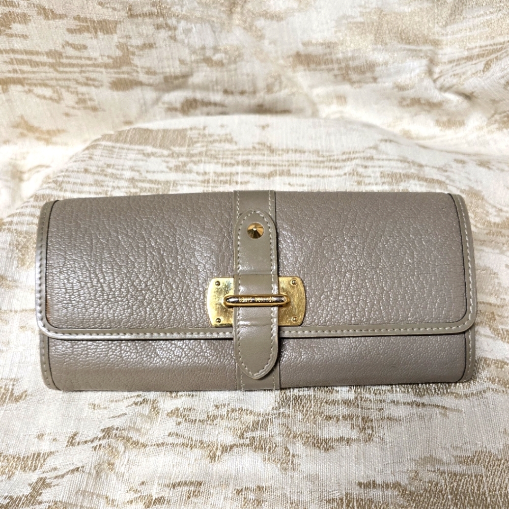 Louis Vuitton Suhali Le Favori Wallet
